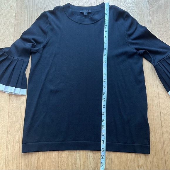 COS Black Light Sweater with White Accents - Picture 8 of 12